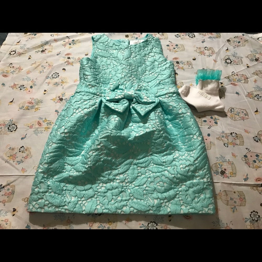 Girls party dress size 6 NWT
